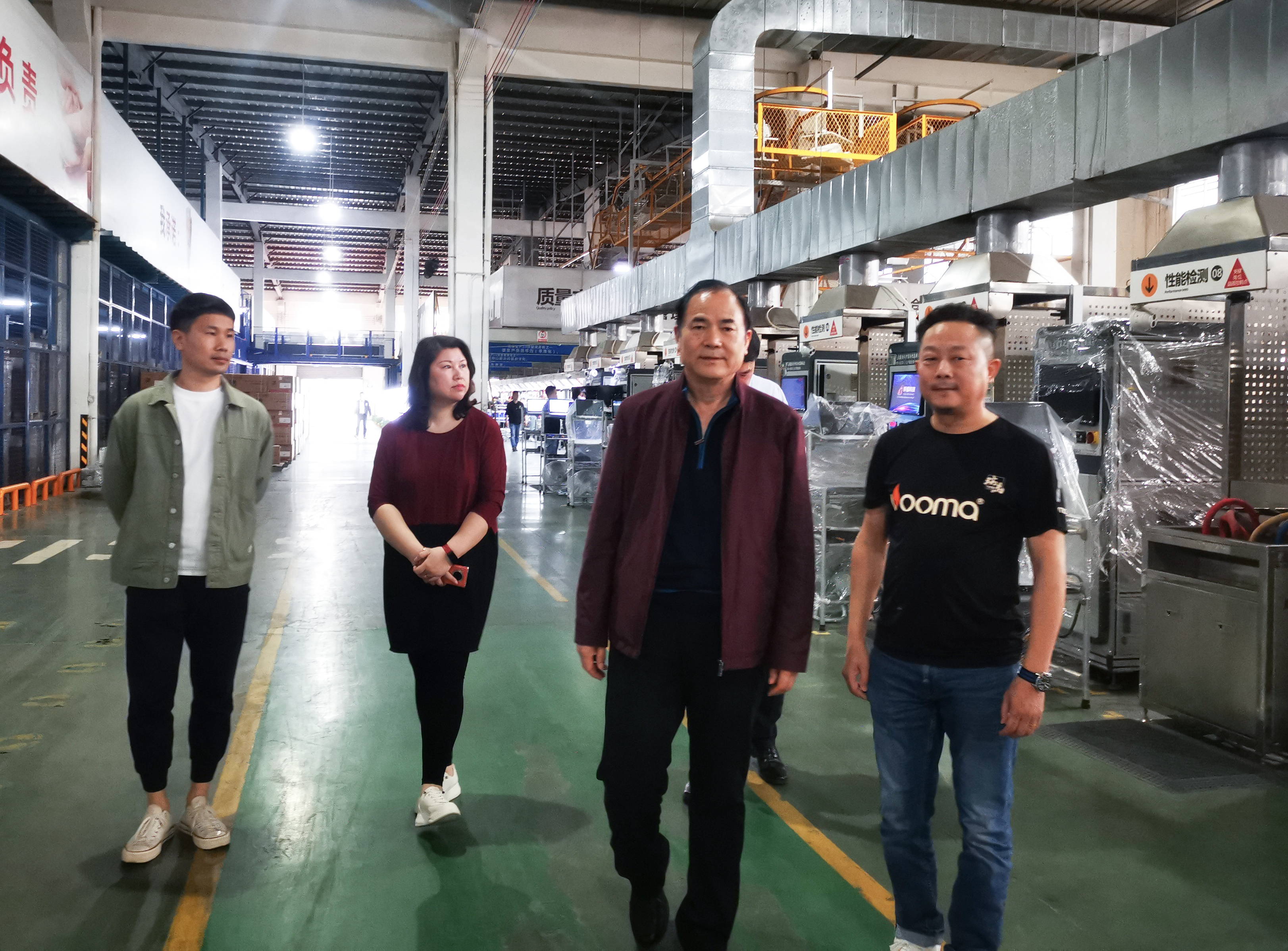 熱烈歡迎國家燃?xì)夤釋I(yè)委員王啟主任等一行會蒞臨瑞馬考察! 熱烈歡迎國家燃?xì)夤釋I(yè)委員王啟主任等一行會蒞臨瑞馬考察!